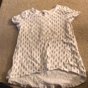 SUPER CUTE OLD NAVY TEE